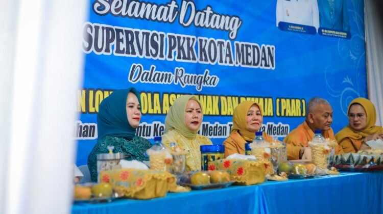 Kelurahan Gang Buntu Paparkan Metode Pola Asuh Anak dan Remaja saat Dikunjungi Tim Supervisi TP PKK Medan