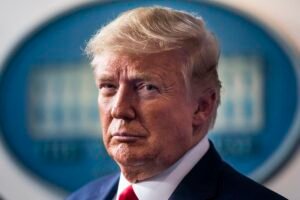 Trump Kenakan Tarif Impor, Perang Dagang Dimulai