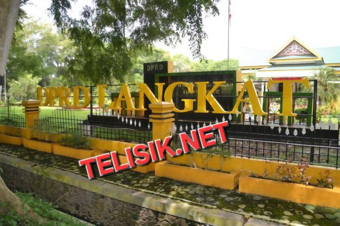 
					“Smart Board dan Restu Gelap Anggaran: Saat TAPD dan DPRD Langkat ‘Sepakat Tanpa Kata’”