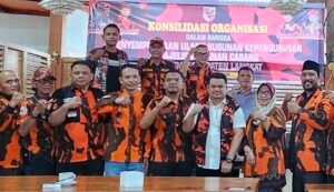 Keterangan photo : Ketua MPC-PP Langkat, Dewa PA photo bersama pengurus usai rapat konsilidasi.(wis)