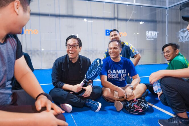 
					Rico Waas Ajak Pemuda Lintas Agama Main Padel: Olahraga yang Satukan dan Sehatkan!
