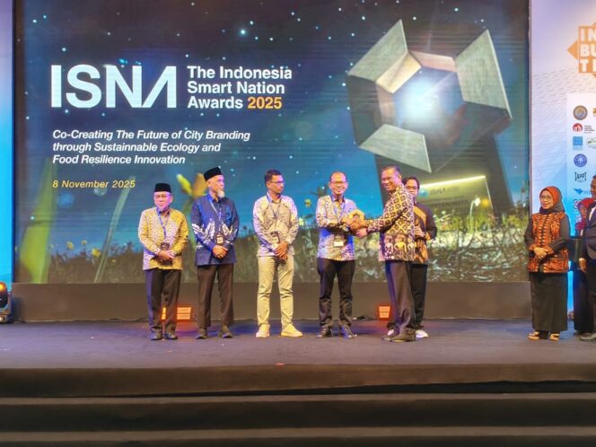 
					Langkat Tak Disangka Raih Penghargaan Spesial di Ajang Nasional Smart City 2025