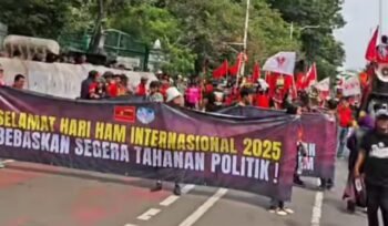 Peringatan HAM 2025 Memanas, Massa Desak Pembebasan Tahanan Politik di Jakarta”