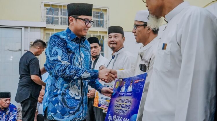 Rico Waas: Warga Terdampak Banjir Harus Dilayani Cepat dan Responsif