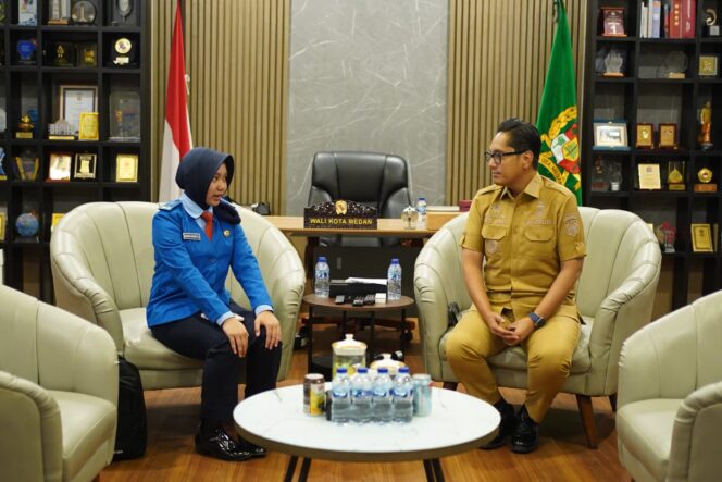 
					Rico Waas: Memimpin Bukan Soal Jabatan, Tapi Keteladanan dan Tanggung Jawab