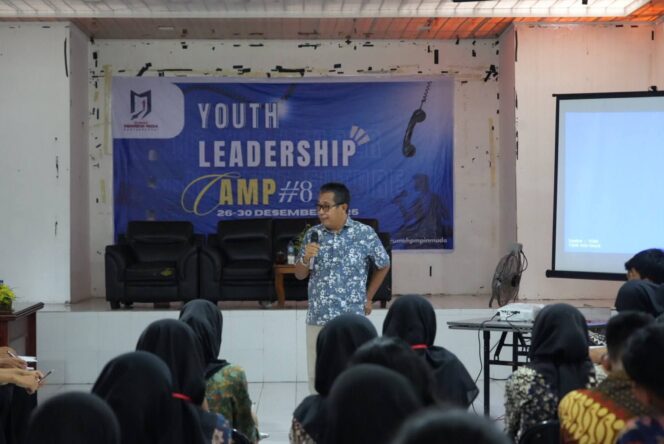 
					Prof. Ade Parlaungan Nasution, Rektor ULB Bagikan Tips Jadi Pemimpin Muda Sukses