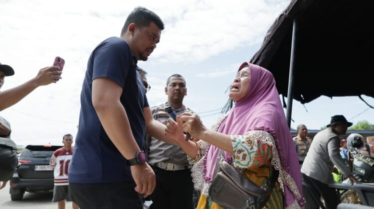 Habiskan Waktu Dengan Korban Banjir dan Longsor,Sikap Tanggap Gubsu Bobby Dipuji Relawan