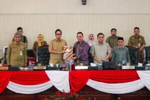 Medan Perketat KTR: Wali Kota dan DPRD Resmi Ketok Palu Perda Baru
