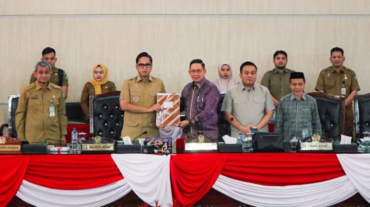 Medan Perketat KTR: Wali Kota dan DPRD Resmi Ketok Palu Perda Baru