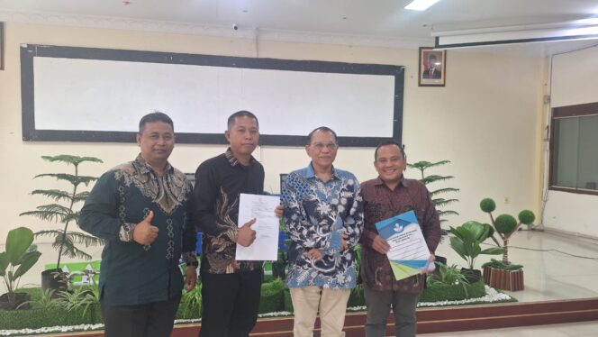 
					Dua Dosen ULB Resmi Sandang Lektor Kepala, Perkuat SDM Akademik Kampus