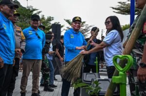 Gerakan Indonesia ASRI Dimulai, Wagub Sumut Ajak Warga Jaga Danau Toba