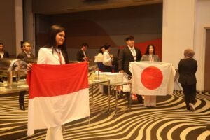 Lamdina E Marpaung Sabet The Most Outstanding Delegate Award di GYDMUN