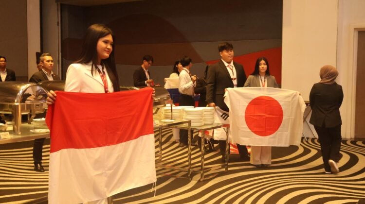 Lamdina E Marpaung Sabet The Most Outstanding Delegate Award di GYDMUN