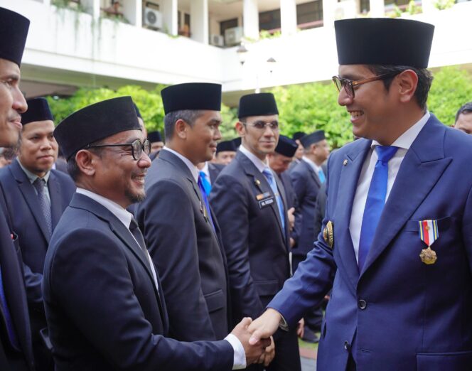 
					Rico Tri Putra Bayu Waas Lantik 213 Pejabat, Instruksi Tancap Gas di Ramadan