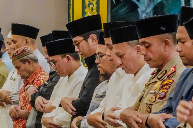 
					Ramadan Momentum Tingkatkan Prestasi dan Ketaatan