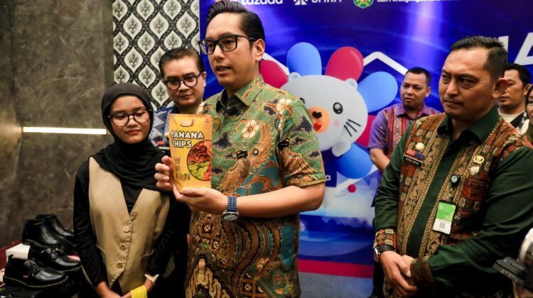 Rico Tantang Pelaku UMKM Tampil Promosikan Produk di Tengah Era Digital