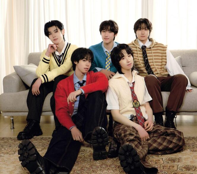 
					Tampil Enerjik Lewat “SHOWTIME”, AmbiO Resmi Debut