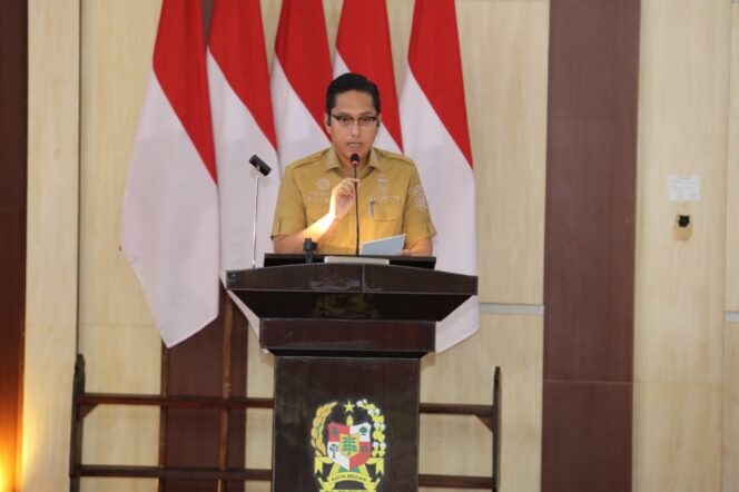 
					Sampaikan LKPJ 2025, Rico Waas: IPM dan Ekonomi Medan Naik