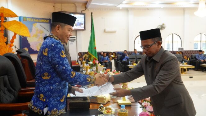 
					DPRD Setujui LKPJ 2025, Pemkab Langkat Siap Perkuat Kinerja