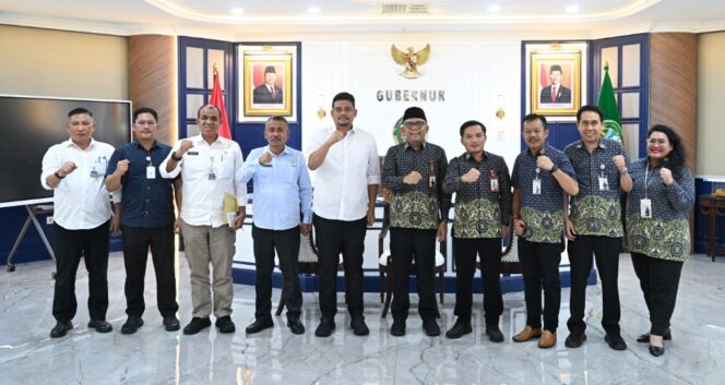 
					Bobby Nasution Ingatkan BPJS: Layanan Harus Berkualitas, Tak Boleh Ada Penolakan Pasien