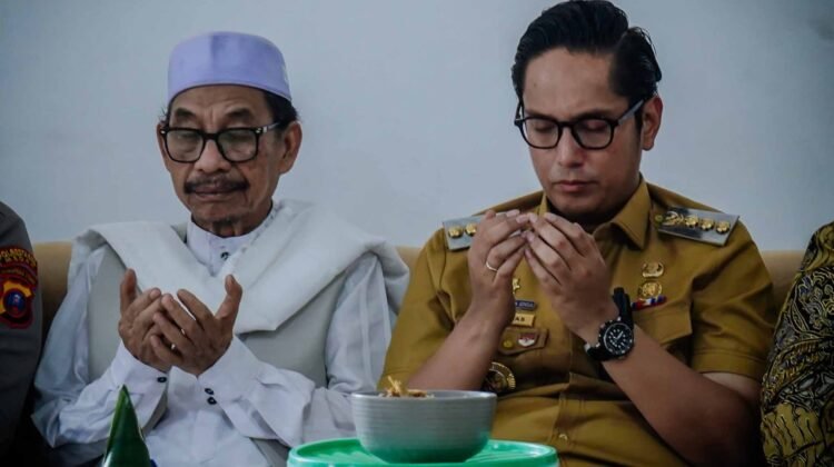 Rico Waas Sebut Syekh Ali Akbar Marbun Teladan Perdamaian di Milad ke-84