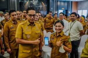 Rico Waas Dorong Digitalisasi Bansos, Targetkan Data 792 Ribu KK Tervalidasi Sebulan*
