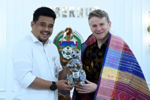 Terima Dubes Australia, Bobby Nasution Dorong Perluasan Kerja Sama Sumut-Australia