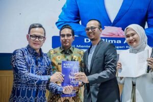 Rico Waas Tantang Mahasiswa Jadi Pemimpin, Bima Arya Tekankan Ideologi