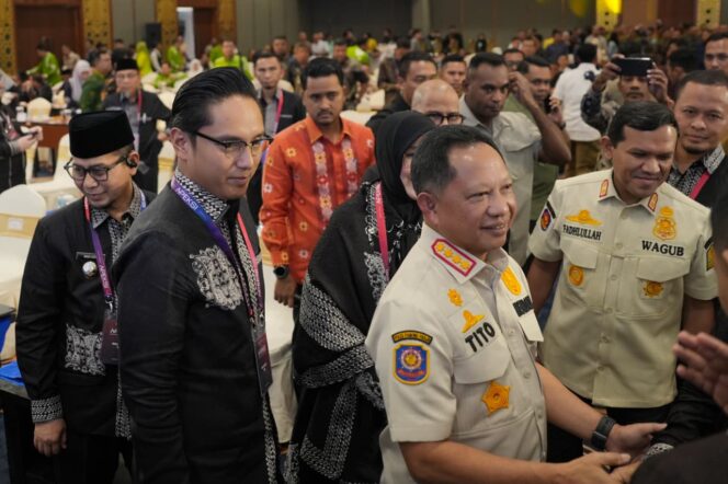 
					Medan Kucurkan Rp50 Miliar ke Aceh Tamiang, Rico Waas: Solidaritas Tak Boleh Sekadar Wacana