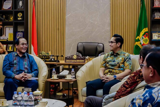 
					Rico Waas: Yayasan Pendidikan Berbasis Agama Bentuk Karakter Generasi Muda