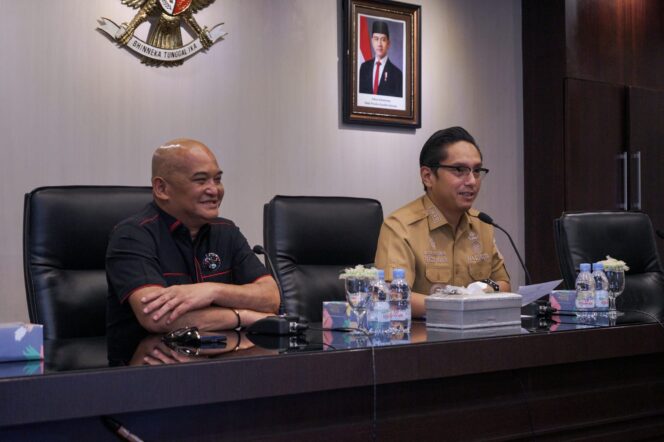 
					Rico Waas Apresiasi Pansus Penertiban Aset, Minta Perangkat Daerah Responsif Dukung DPRD