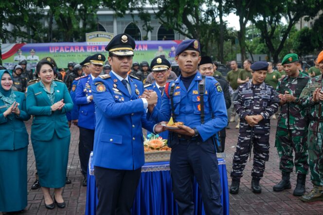 
					HUT Damkarmat, Satpol PP dan Satlinmas, Rico Waas :Pelayanan Profesional dan Humanis