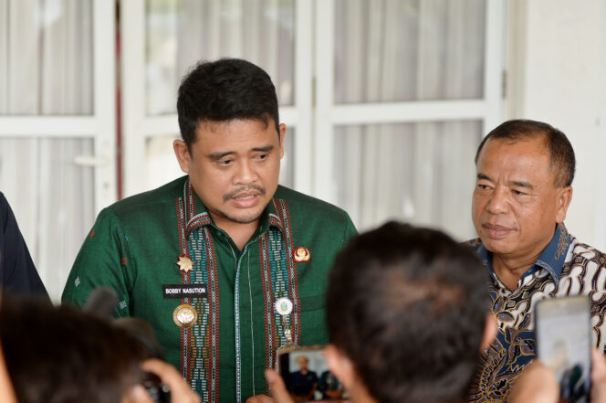 
					Benahi Wisata Air Panas Karo, Bobby Nasution Tawarkan Dua Skema Pengelolaan Baru