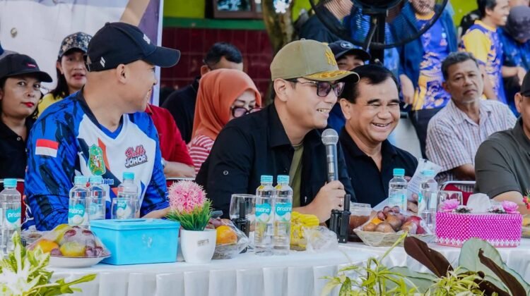 Rico Waas Dukung Digitalisasi Tarombo di Rakernas Parsibo