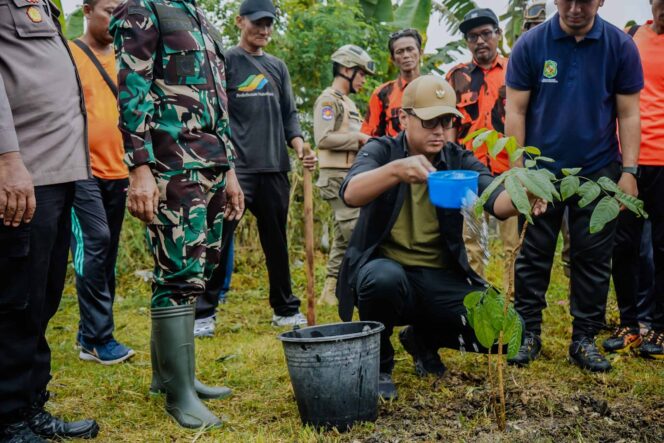 
					Rico Waas: Manfaatkan Walk-in Interview hingga Peluang Kerja ke Jepang