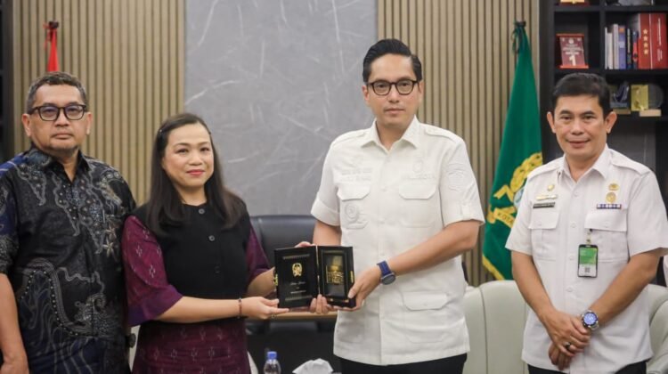 Rico Waas: Medan Gerbang Internasional, Siap Perkuat Hubungan Diplomatik