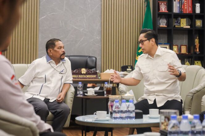 
					Rico Waas Dorong Anak Muda Medan Kerja ke Jepang, Solusi Tekan Pengangguran