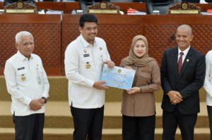 Bobby Sampaikan Ranperda Pertanggungjawaban APBD 2025, Pemprov Sumut Bukukan Surplus Rp521,494 Miliar