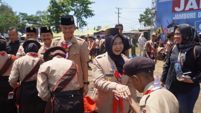
					Tutup Jamdasu XI, Tiorita Kobarkan Semangat Kontingen Pramuka Langkat