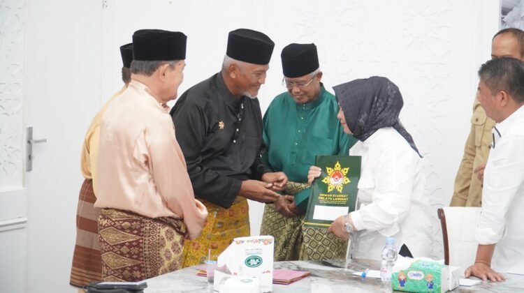 Plt Bupati Langkat Tiorita Perkuat Sinergi dengan Tokoh Melayu, Dorong Pembangunan Berbasis Budaya di Langkat